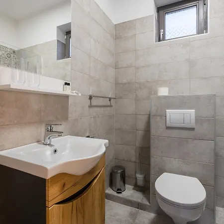 Stadium Panzio 3* Németbarnag