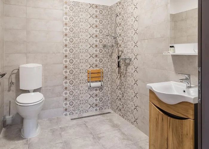 Stadium Panzio לינה וארוחת בוקר